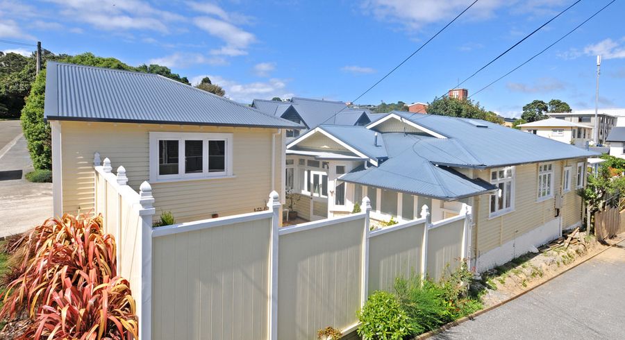  at 10 Lochiel Road, Khandallah, Wellington
