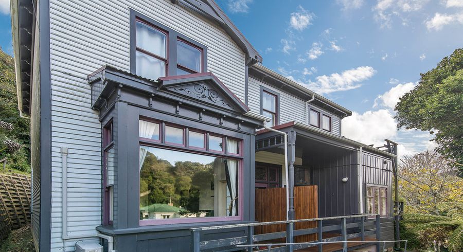  at 136 Glenmore Street, Northland, Wellington