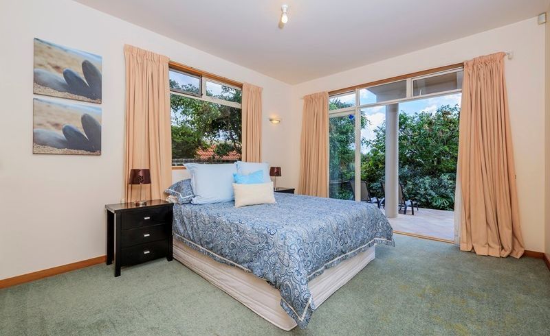  at 2/82 Park Rise, Campbells Bay, Auckland