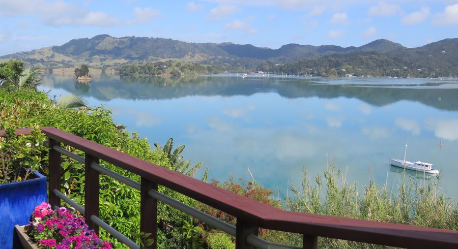  at 12B Kent Street, Whangaroa