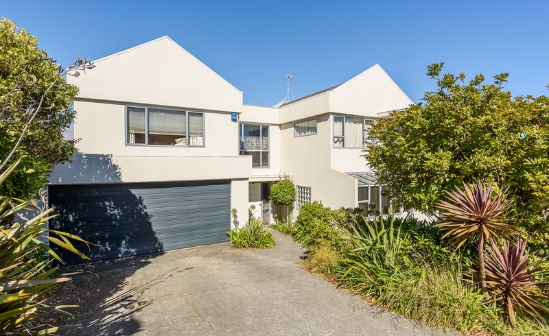  at 24 Joseph Banks Drive, Whitby, Porirua