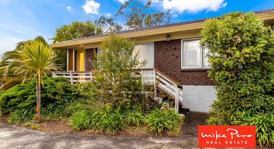  at 1/17 Ballater Place, Highland Park, Auckland