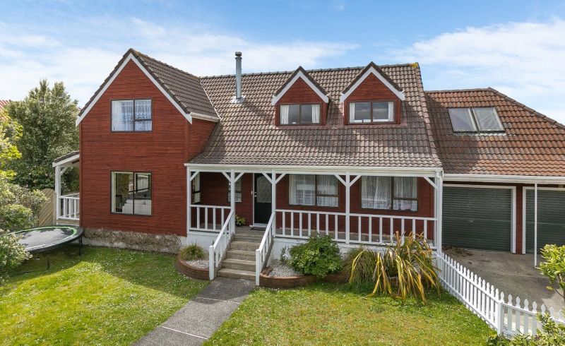  at 9 Tedder Way, Karori, Wellington