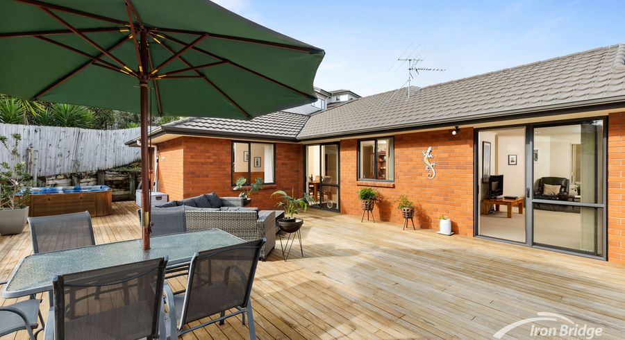  at 12 Carol Lee Place, Albany Heights, Auckland