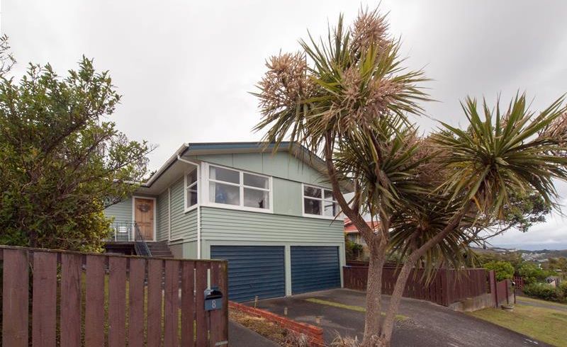  at 8 Lomita Road, Johnsonville, Wellington