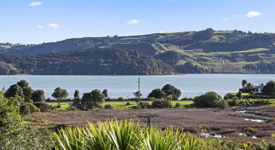  at 44 Cross Street, Raglan