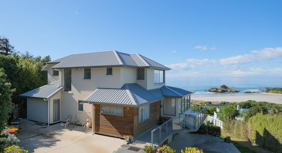  at 23 Seaview Road, Brighton, Dunedin