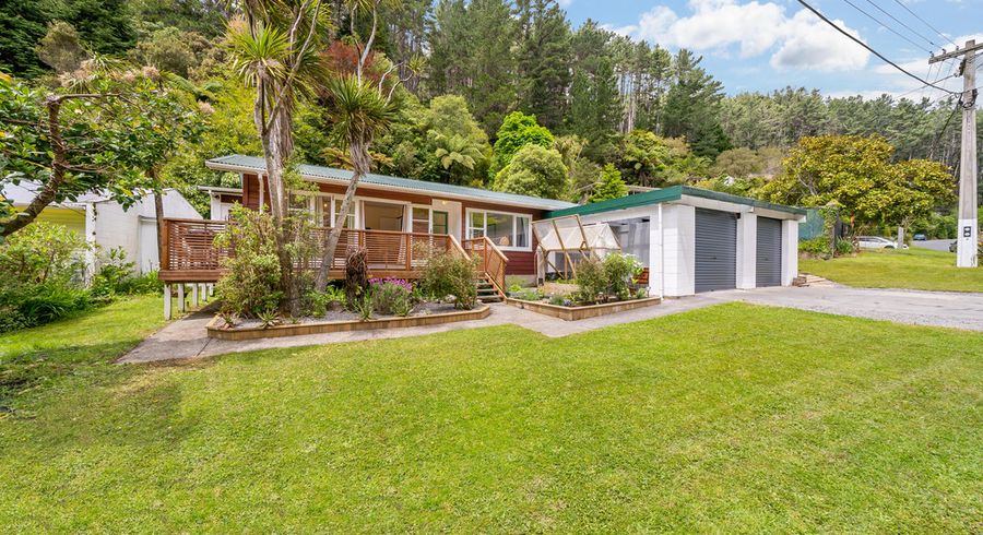  at 143 Pinehaven Road, Pinehaven, Upper Hutt