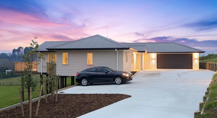  at 38 Roberts Road, Matakatia, Whangaparaoa