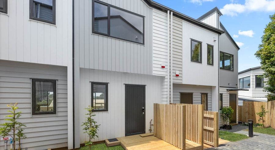  at 5/60 Hamlin Road, Mount Wellington, Auckland City, Auckland