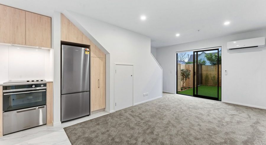  at 16/10 Fathom Place, Te Atatu Peninsula, Auckland