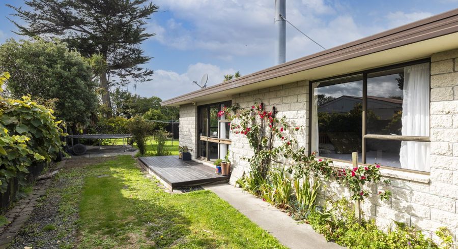  at 2/265 Estuary Road, South New Brighton, Christchurch