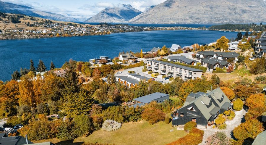  at 9 and 10/64 Goldfield Heights, Queenstown East, Queenstown-Lakes, Otago