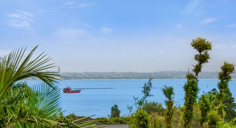  at 2/47 Clovelly Road, Bucklands Beach, Auckland