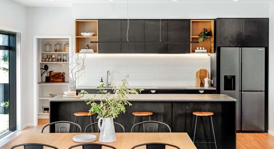  at 3 Broadview Way, Richmond, Richmond