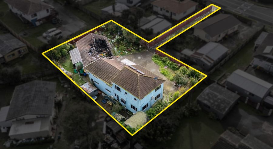  at 42 Ferndown Avenue, Papatoetoe, Manukau City, Auckland