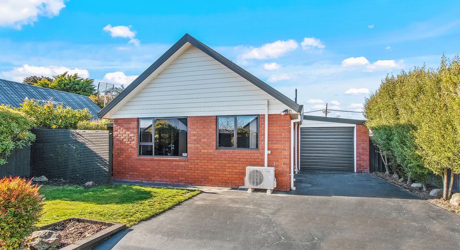  at 3 Farm Lane, Parklands, Christchurch