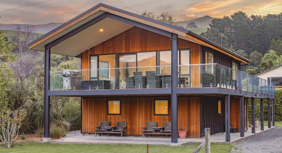  at 816 Wainui Main Road, Wainui