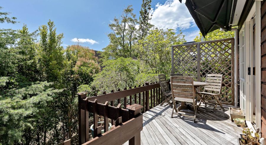  at 16A Woodside Crescent, St Heliers, Auckland