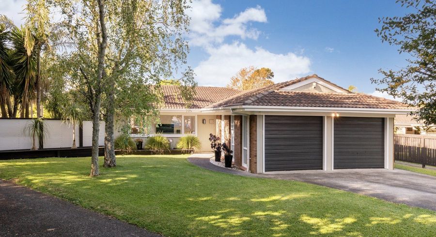  at 11 Wilbur Place, Sunnyhills, Manukau City, Auckland