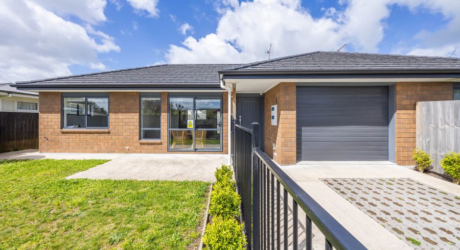  at 1/82 Bruce Avenue, Glenview, Hamilton, Waikato