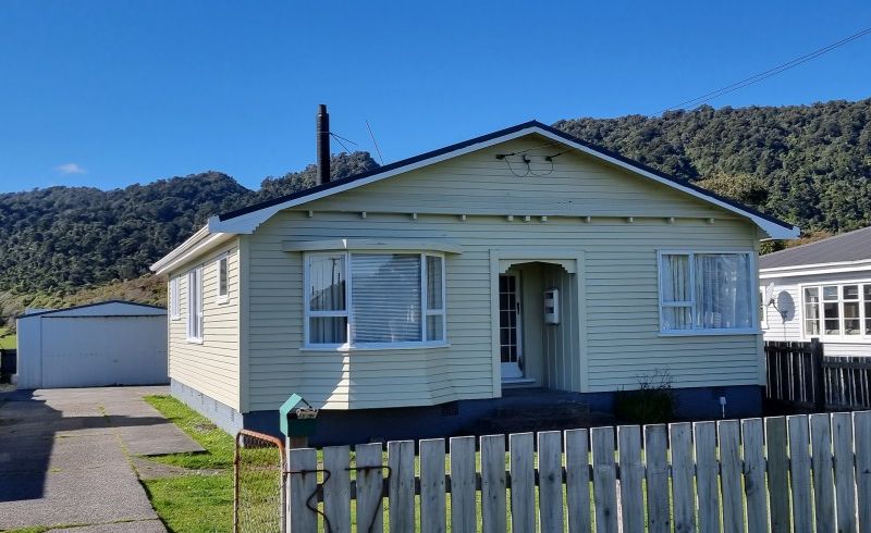  at 37 Monro Street, Cobden, Greymouth