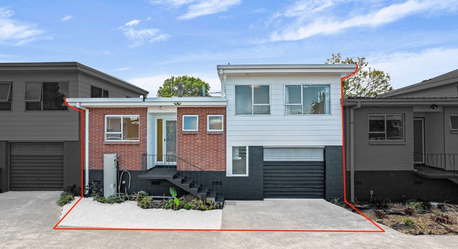 at 2/43 Wallace Road, Papatoetoe, Auckland