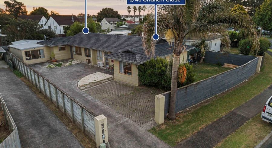  at 2/41 Challen Close, Conifer Grove, Papakura, Auckland