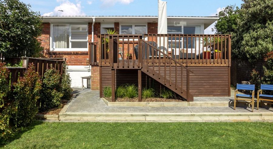  at 6a Liston Street, Northcote, North Shore City, Auckland