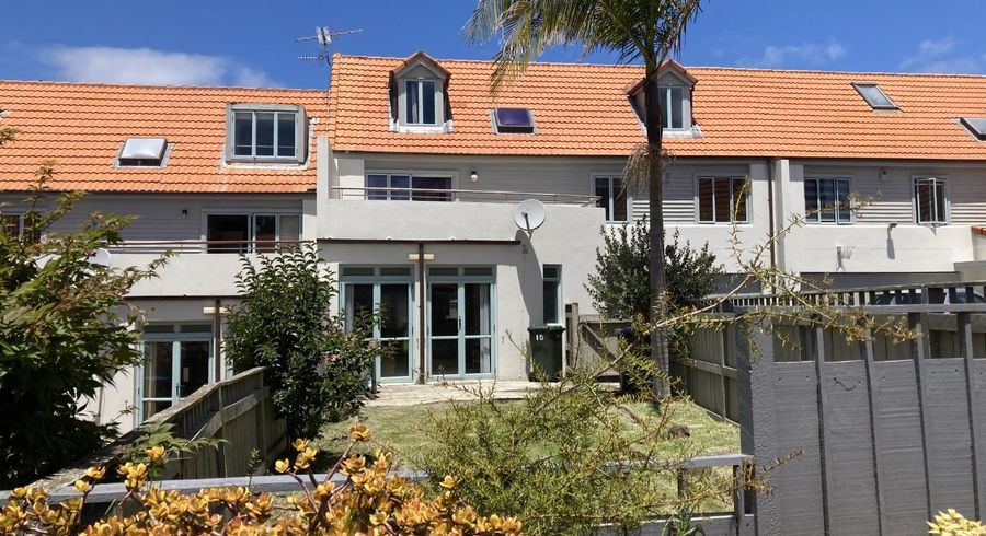  at 10/201 Great South Road, Greenlane, Auckland City, Auckland