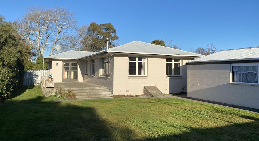  at 37 Trevors Road, Hampstead, Ashburton