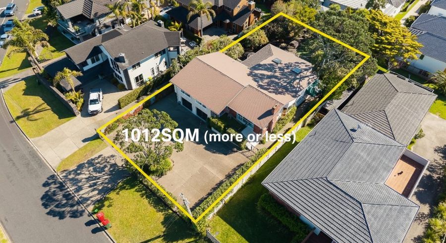  at 6 Folkestone Street, Murrays Bay, North Shore City, Auckland