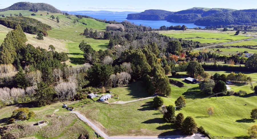  at 2/504 Mapara Road, Acacia Bay, Taupo, Waikato