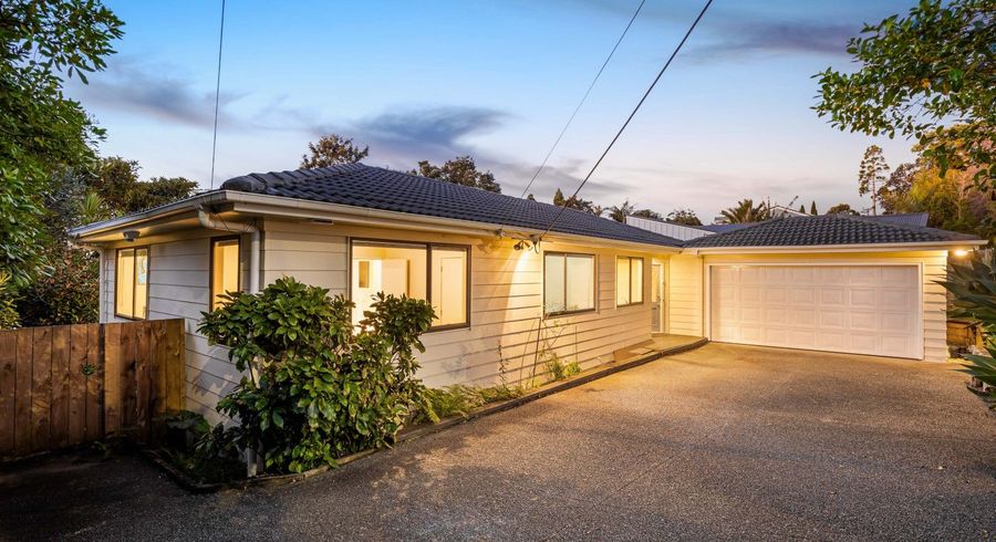  at 73 Arran Road, Browns Bay, Auckland