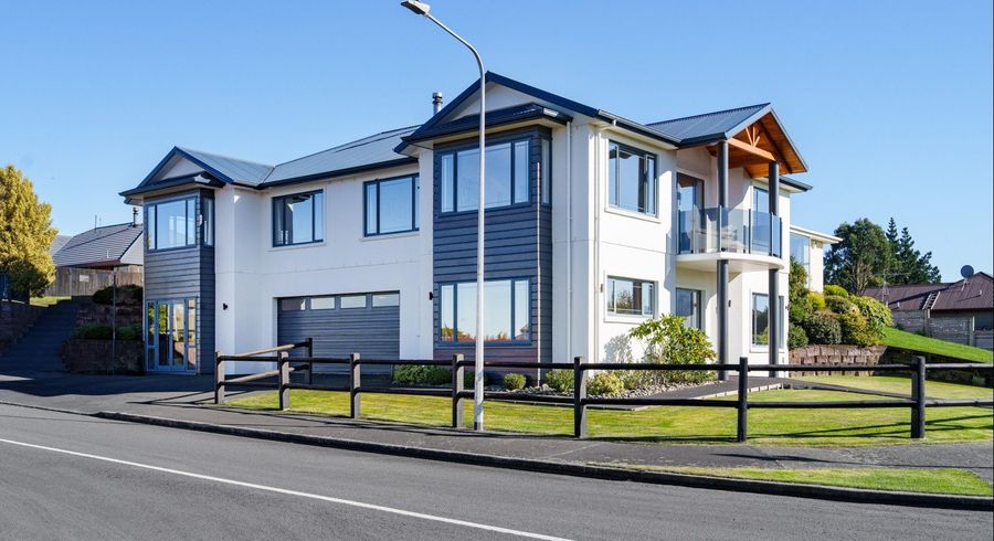  at 6 Friendship Drive, Waldronville, Dunedin