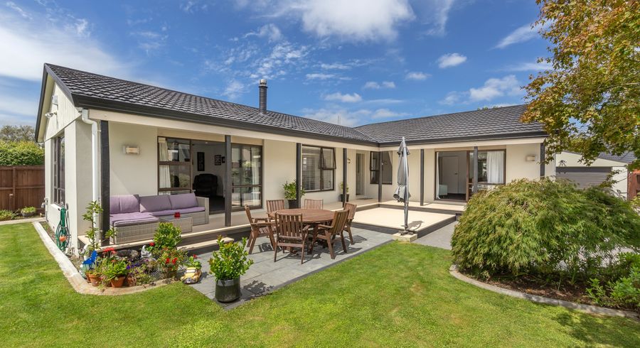  at 54 Lakewood Drive, Burwood, Christchurch