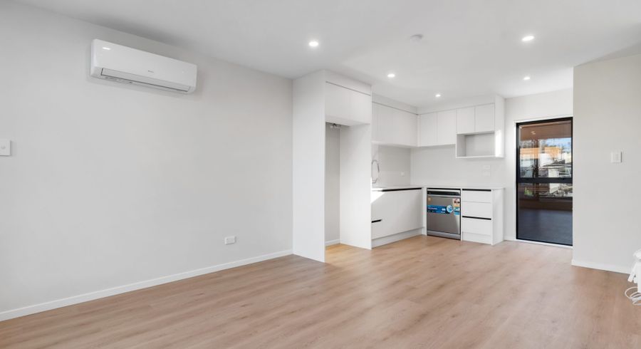 at 6/10 Orchid Place, Te Atatu South, Waitakere City, Auckland