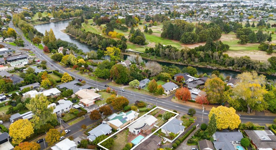  at 948 River Road, Queenwood, Hamilton