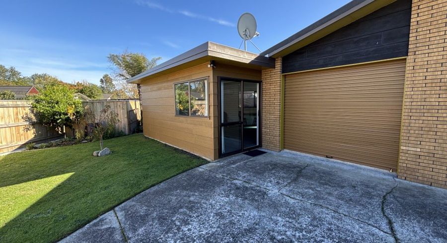  at 2 Humphries Place, Awapuni, Palmerston North, Manawatu / Whanganui