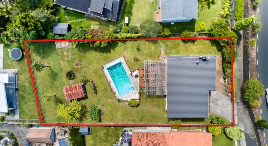  at 496 Beach Road, Murrays Bay, North Shore City, Auckland