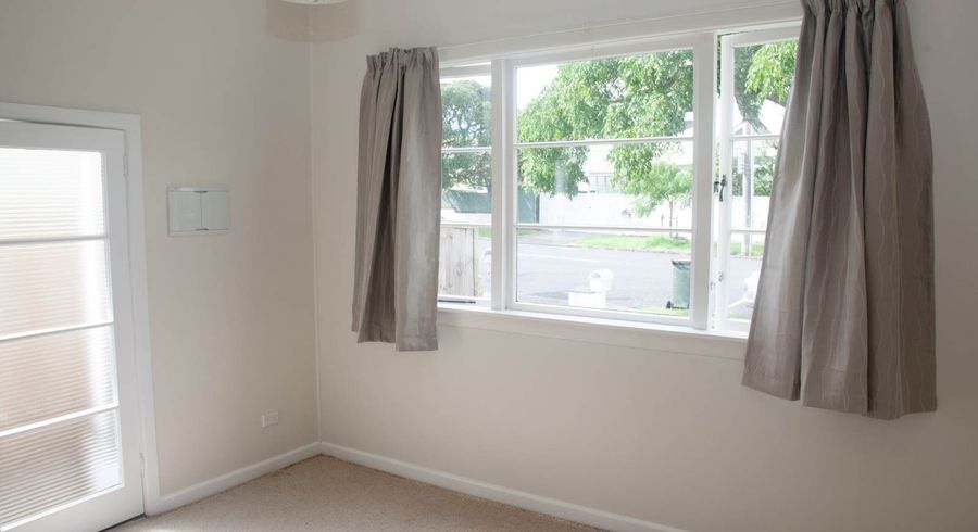  at 1/7 Brentwood Avenue, Mount Eden, Auckland City, Auckland