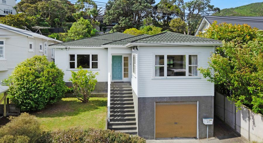  at 21 Firth Terrace, Karori, Wellington