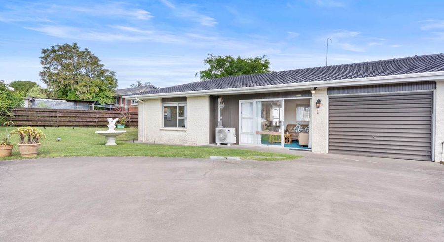  at 1/6 Hemsway Place, Sunnyhills, Manukau City, Auckland