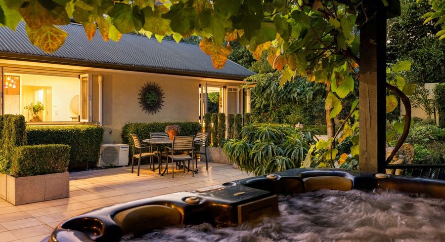  at 44 Isobel Road, Greenhithe, North Shore City, Auckland