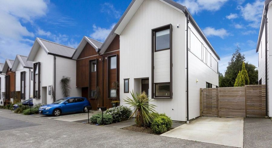  at 31 Ron Deal Way, Epuni, Lower Hutt, Wellington