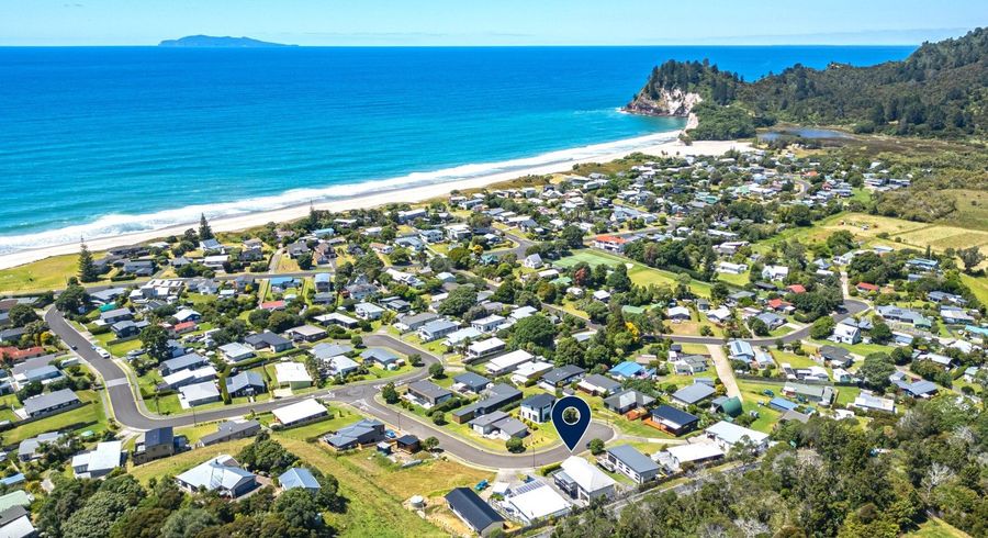  at 18 Ross Place, Whiritoa, Hauraki, Waikato