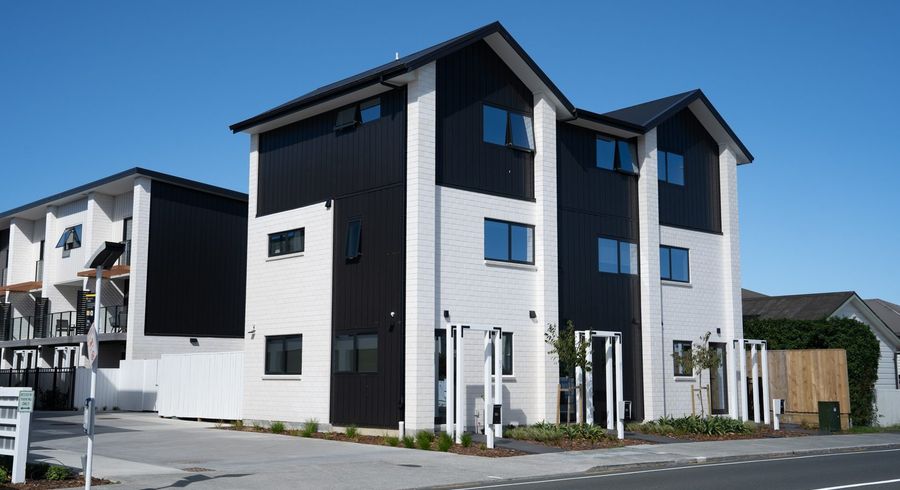  at 200 Carrington Road,, Mount Albert, Auckland City, Auckland