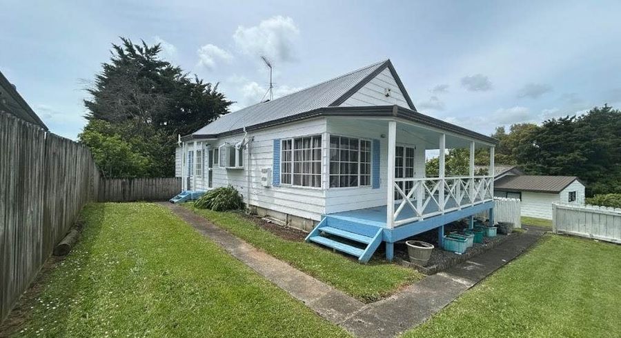  at 12 Coubray Place, Botany Downs, Manukau City, Auckland