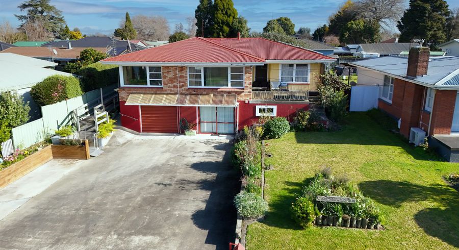  at 24 Springfield Crescent, Enderley, Hamilton, Waikato