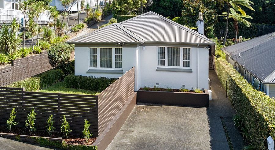  at 17 Larchwood Avenue, Westmere, Auckland